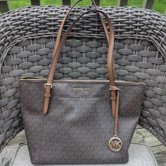Michael Kors Handbags - Michael Kors Brown Tote Bag